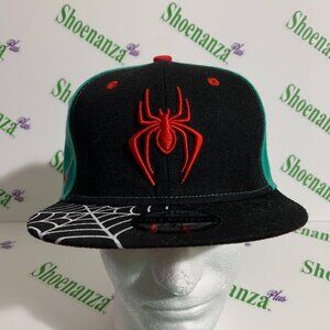 Headgear Classics Hat Fitted Spider-Man Into The Spiderverse Marvel Cap 7 1/4